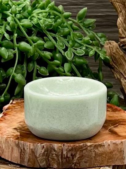 Green Aventurine Mini-Bowl/Sphere Holder