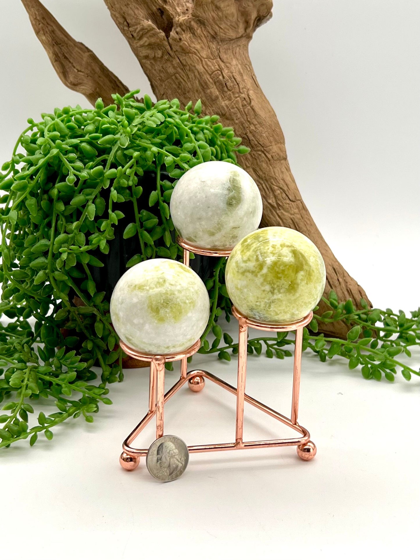 Rose Gold Triple Sphere Stand