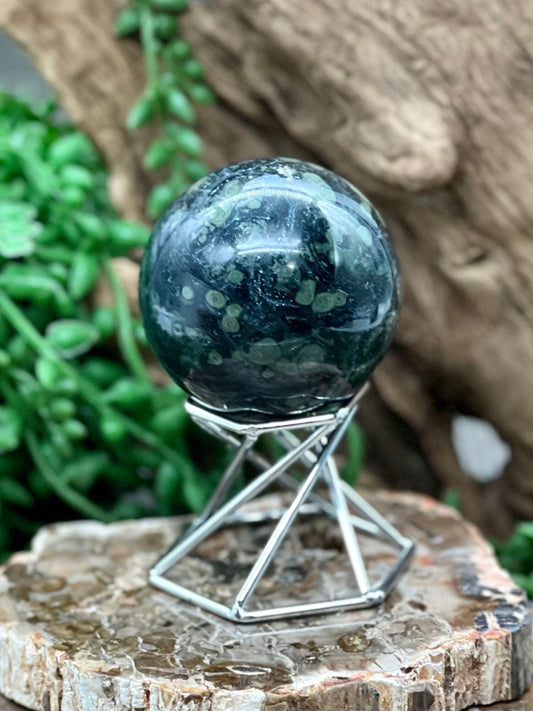 Kambaba Jasper Sphere