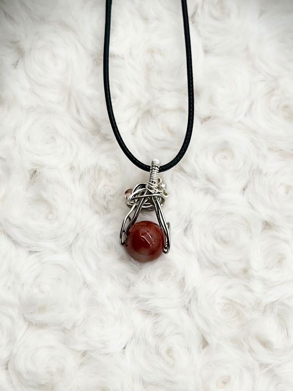 Yan Yuan Agate Pendant in Silver Copper Wire