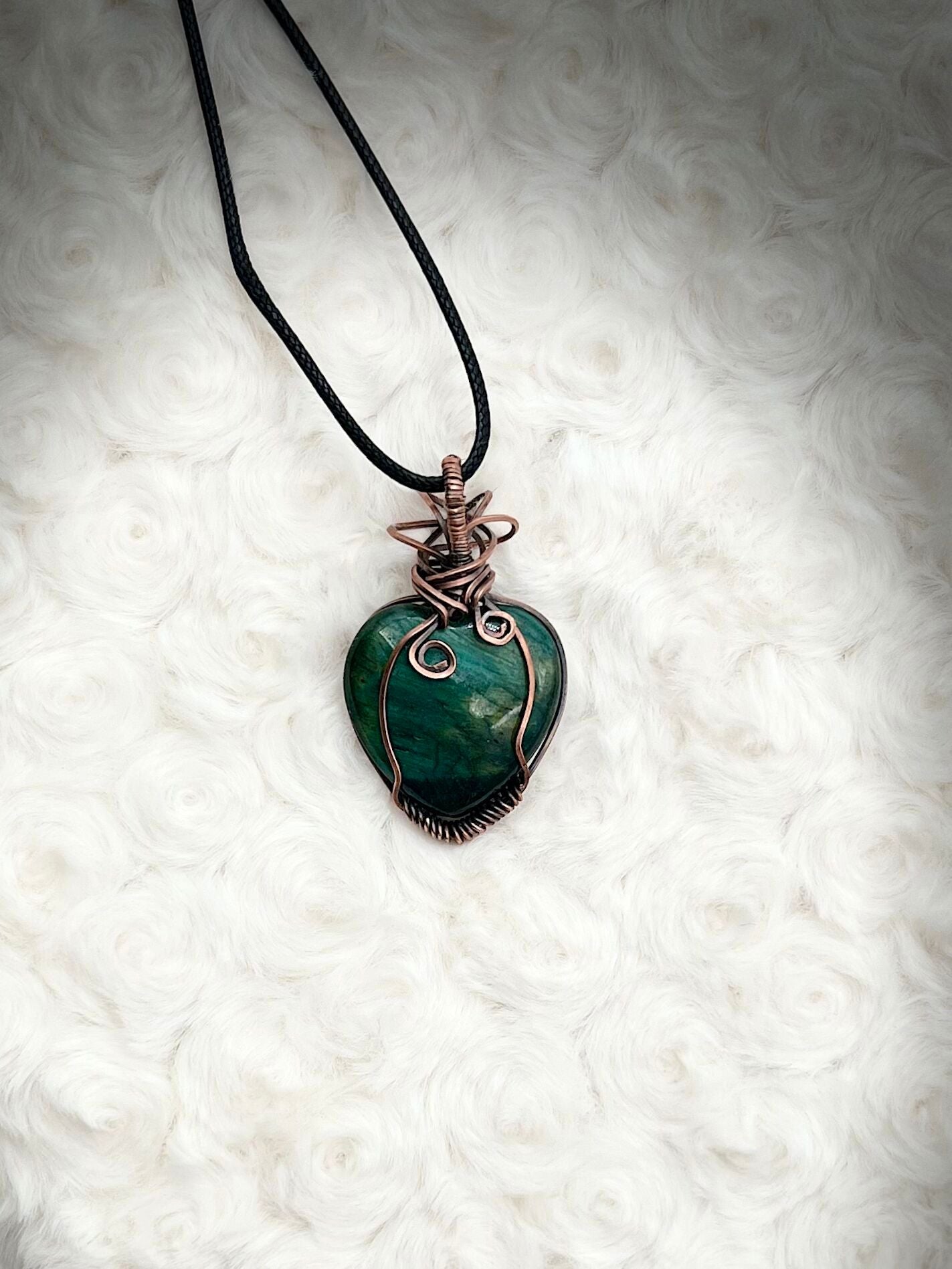 Dyed Green Tiger Eye Heart Pendant in Antique Copper