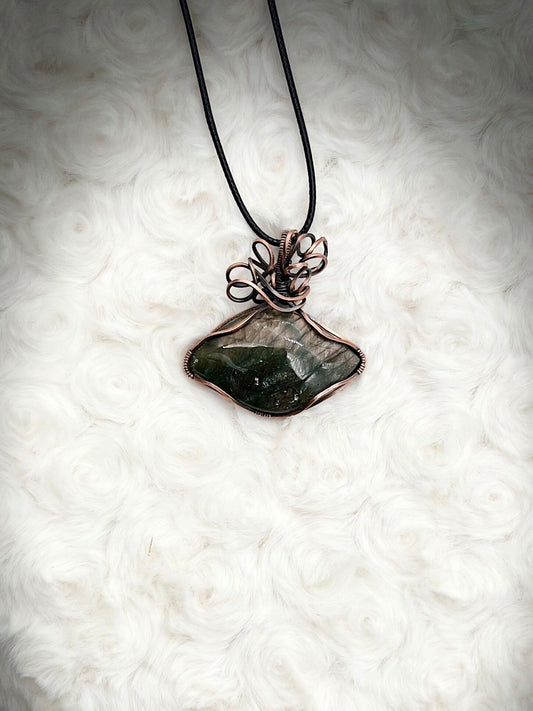 Labradorite Pendant in Antique Copper