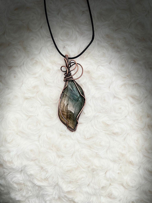 Labradorite Pendant in Antique Copper