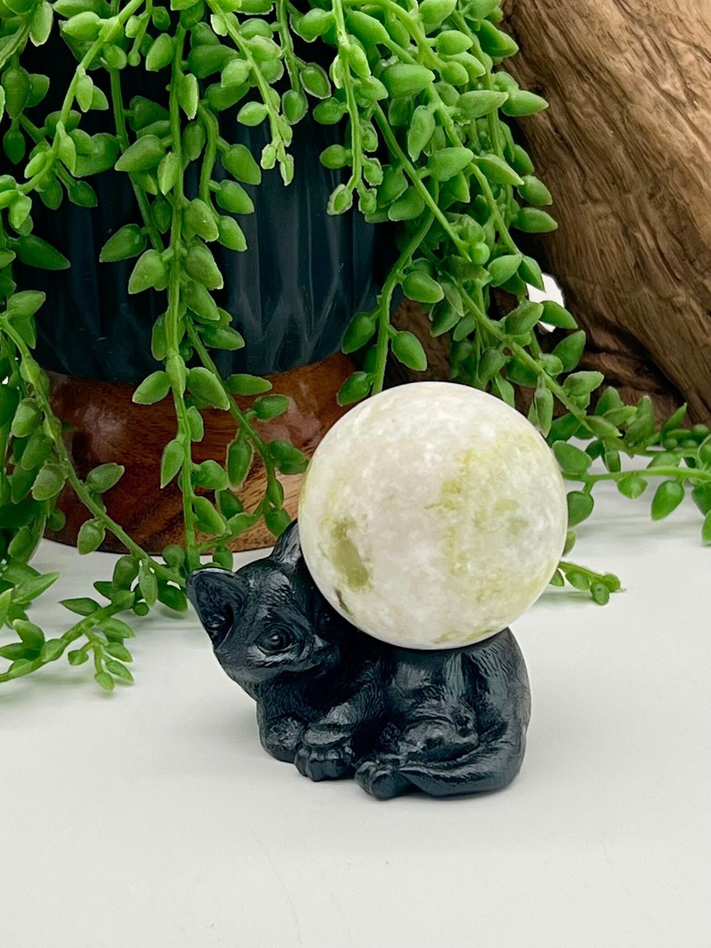 Black Resin Kitten Sphere Stand