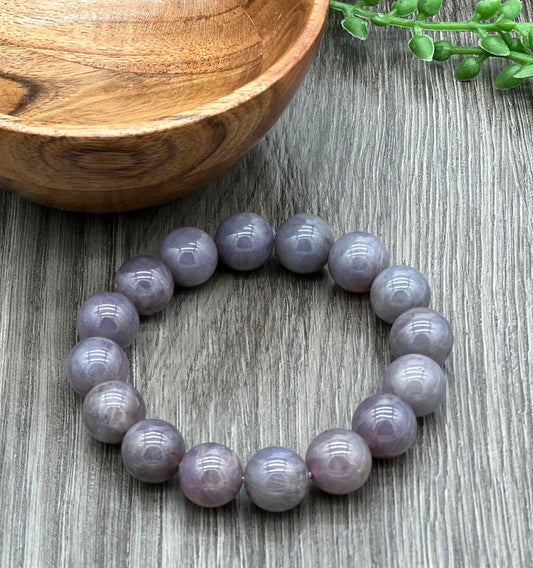 Lavender Quartz Bracelet